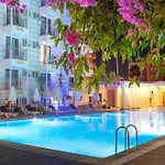 فندق Akdora Resort&spa